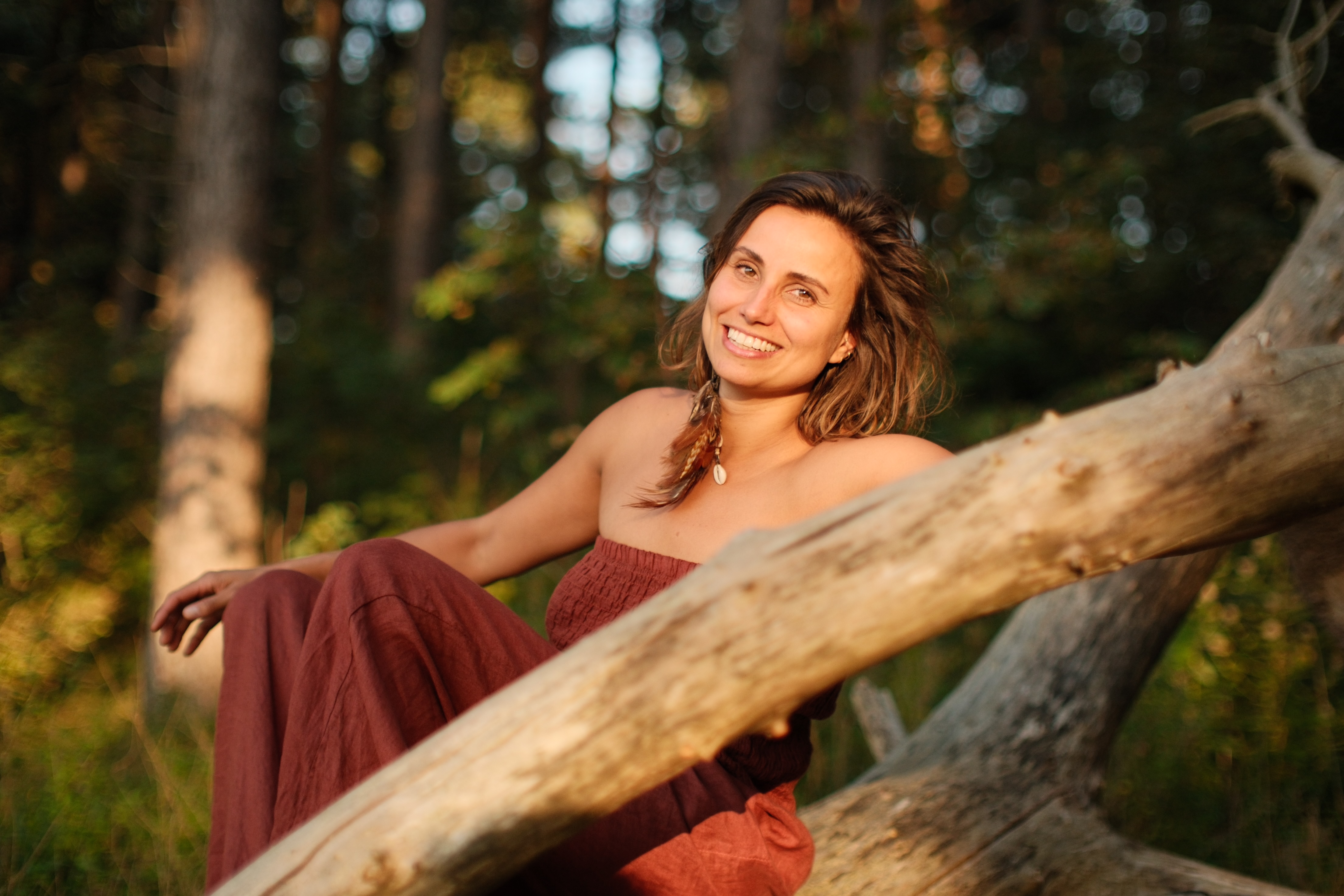 Portret van Daphne Brakenhoff in het bos